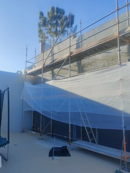 intervention d'uretek sur les murs grâce au procédé microanchors