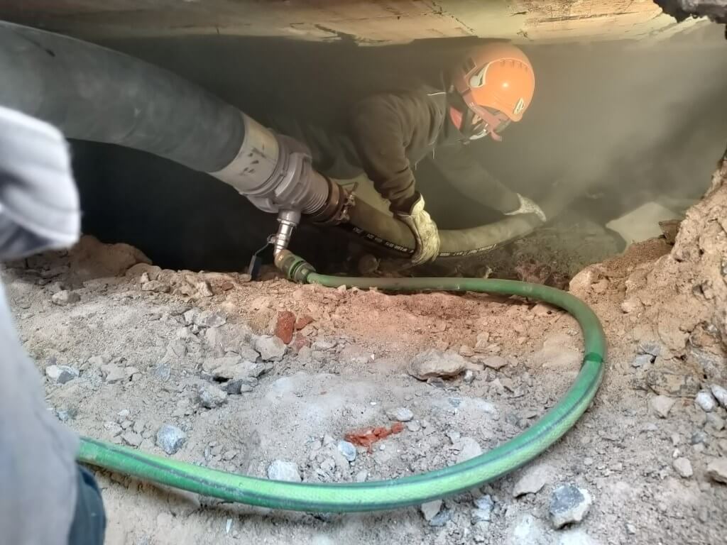 Plancher sur vide sanitaire avant et après intervention Uretek à Laredo