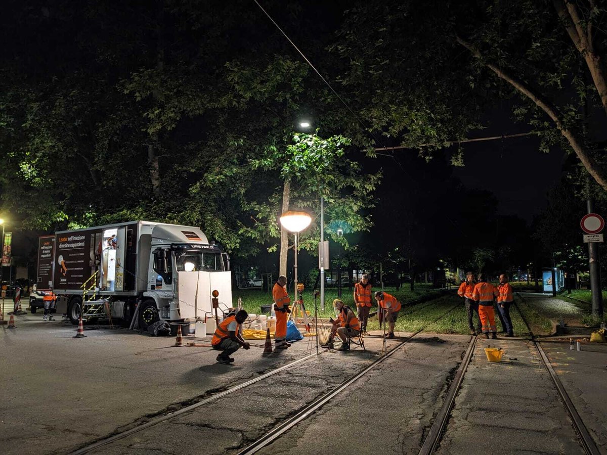 Intervención en el tranvía de Milán