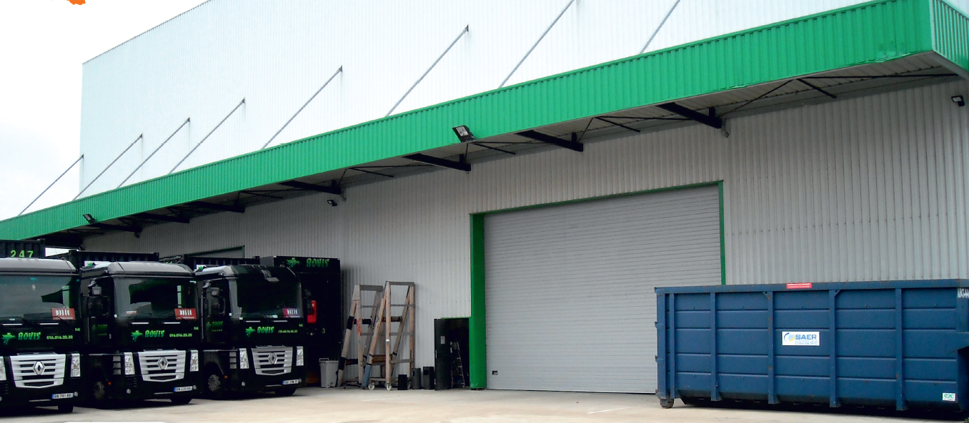 Entrepôt logistique traité par Uretek