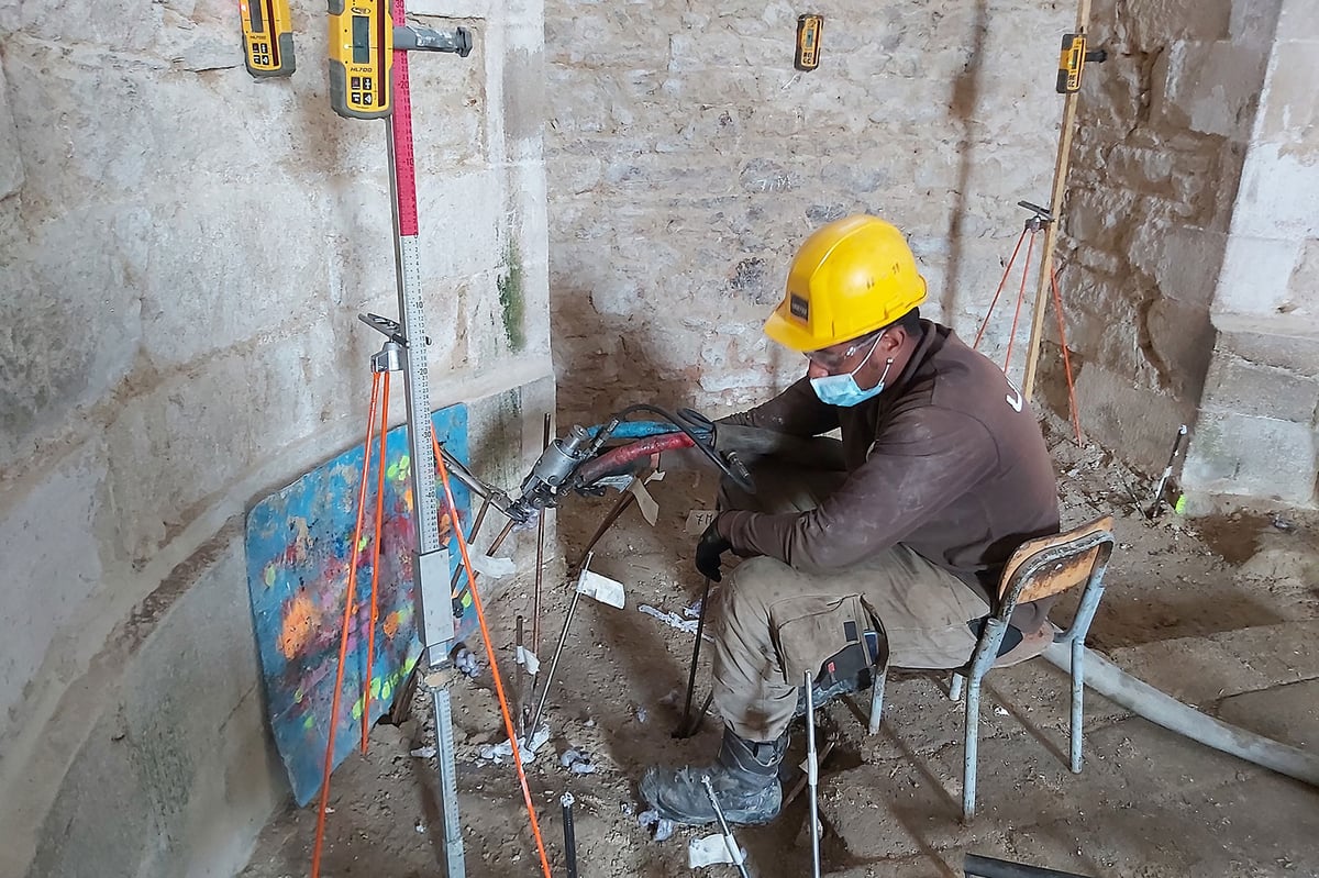 Injection RUETEK effectuée pour stabiliser la chapelle St Yves à VANNES