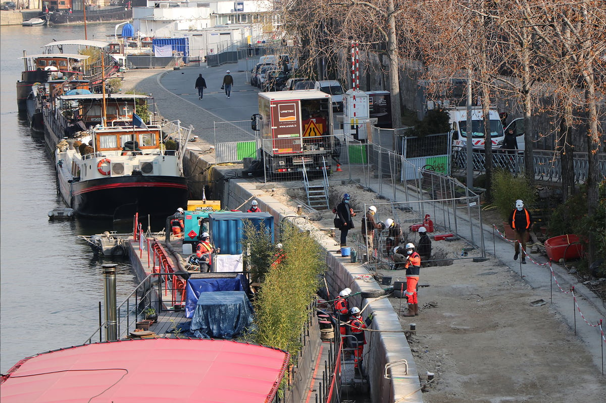 Confortement de maçonnerie au niveau des voûtes du quai du port de Suffren (Paris)