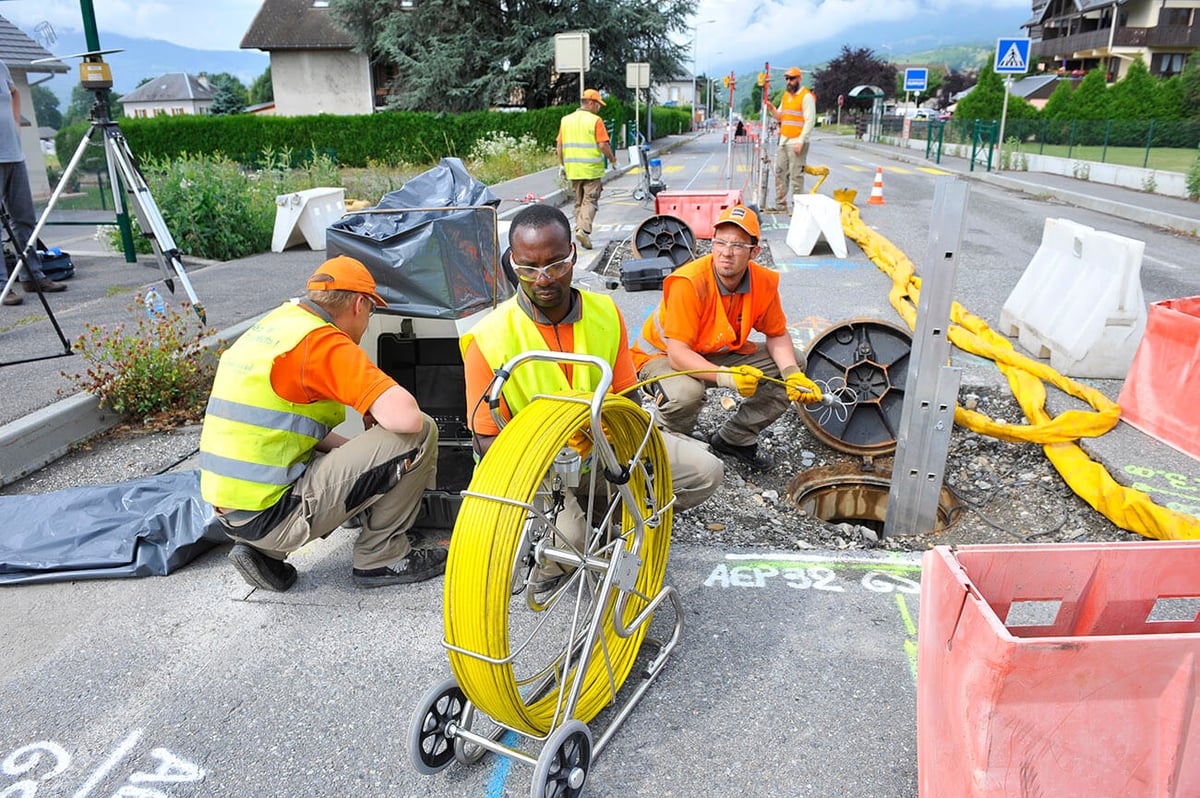 Surveillance télévisée sous une route reprise par URETEK 