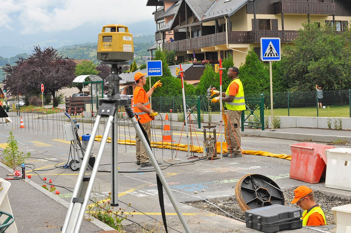 Pérennisation d'une route en pleine ville par URETEK 