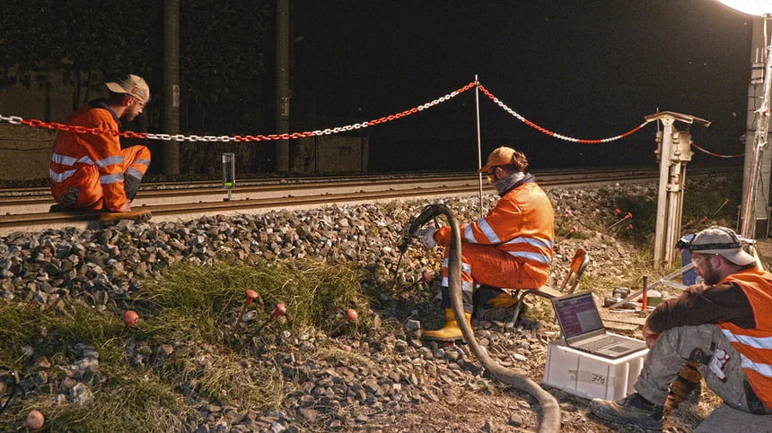 injection résine expansive pour stabiliser un remblai ferroviaire et assurer sa planéité