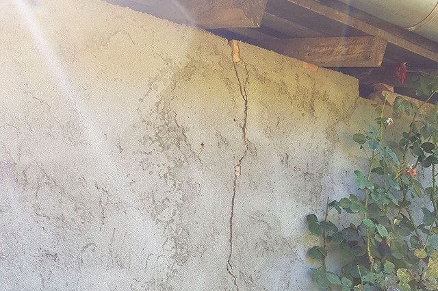 Fissures avant intervention d'uretek