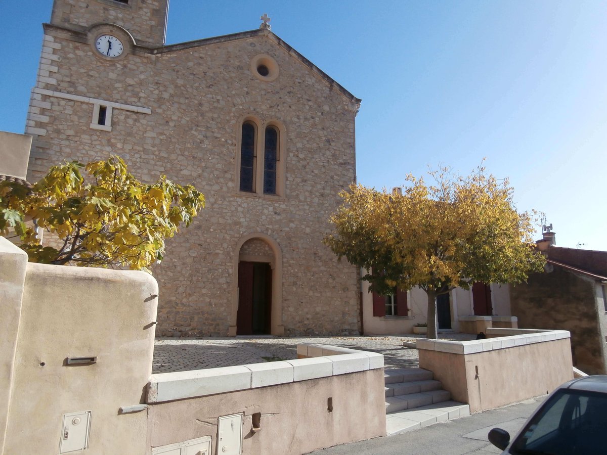 Photo de l'église Saint Pons dans les Bouches-du-Rhône avant l'intervention d'URETEK