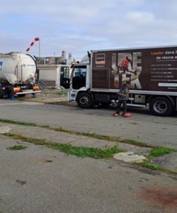 Camion Uretek