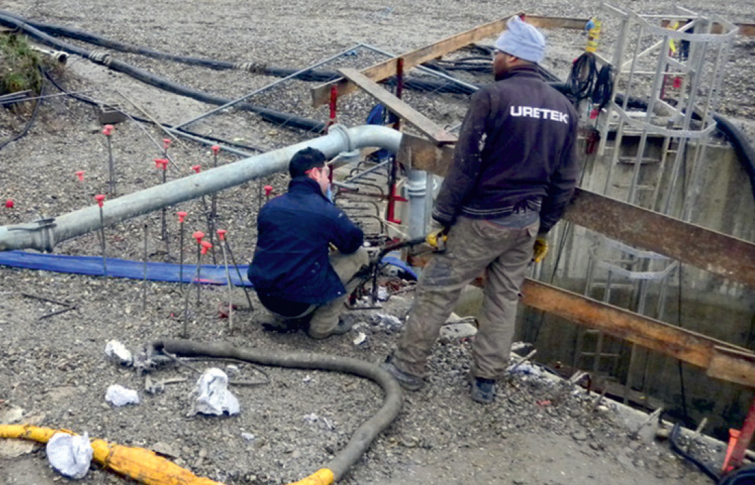 Installation des tubes d'injection dans le sol 