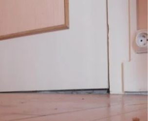 distorsion d'une porte