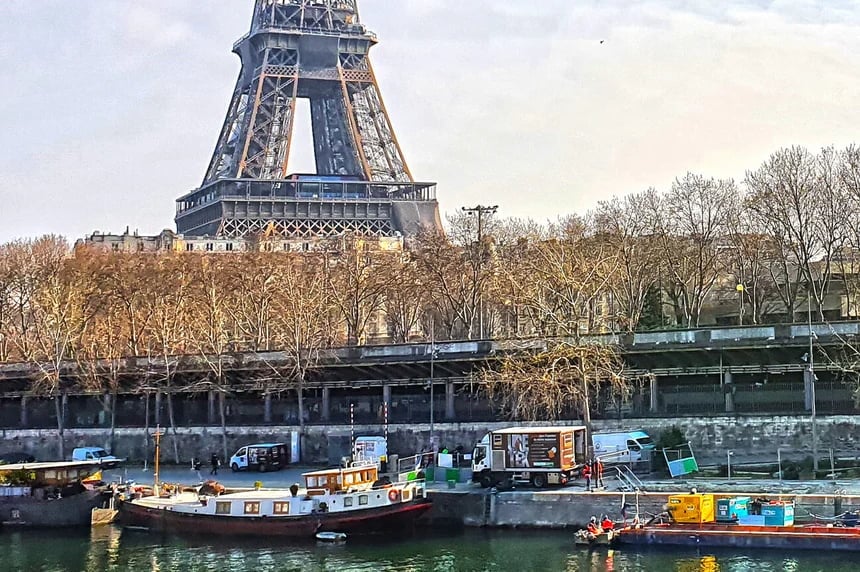 Confortement du sol sous les quais du port de Suffren à Paris 